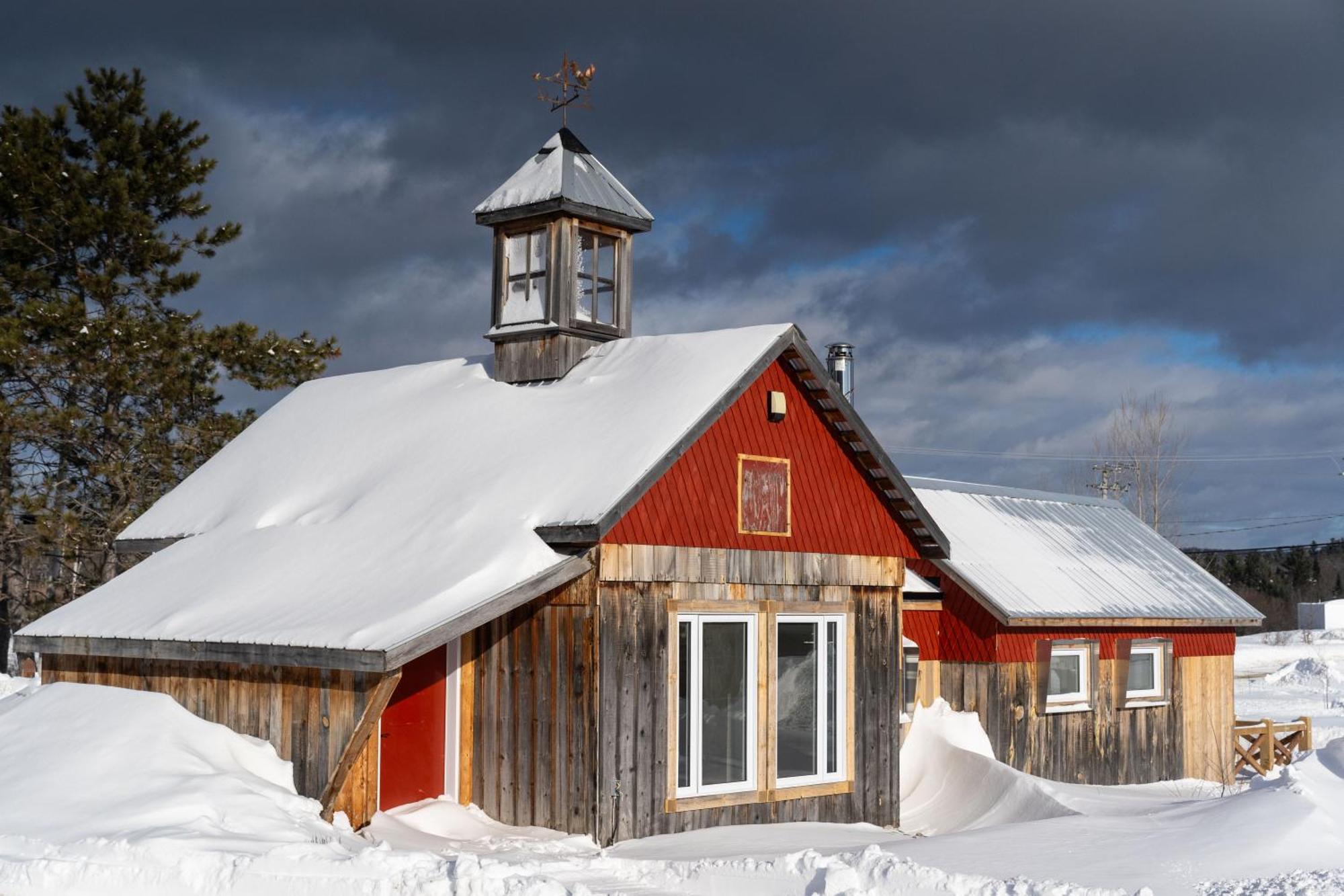 Le Baluchon Eco-Villegiature Saint-Paulin Экстерьер фото