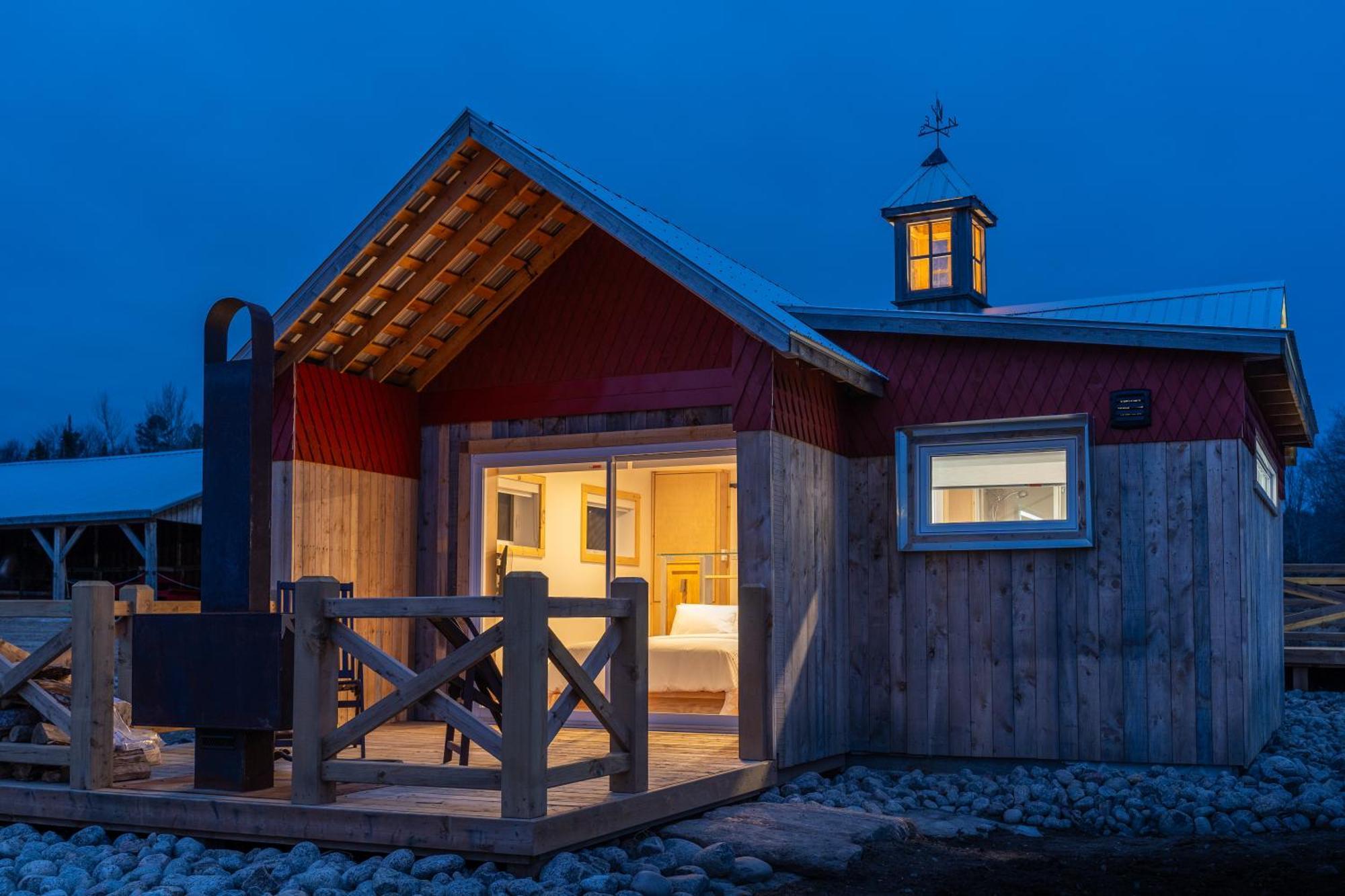 Le Baluchon Eco-Villegiature Saint-Paulin Экстерьер фото