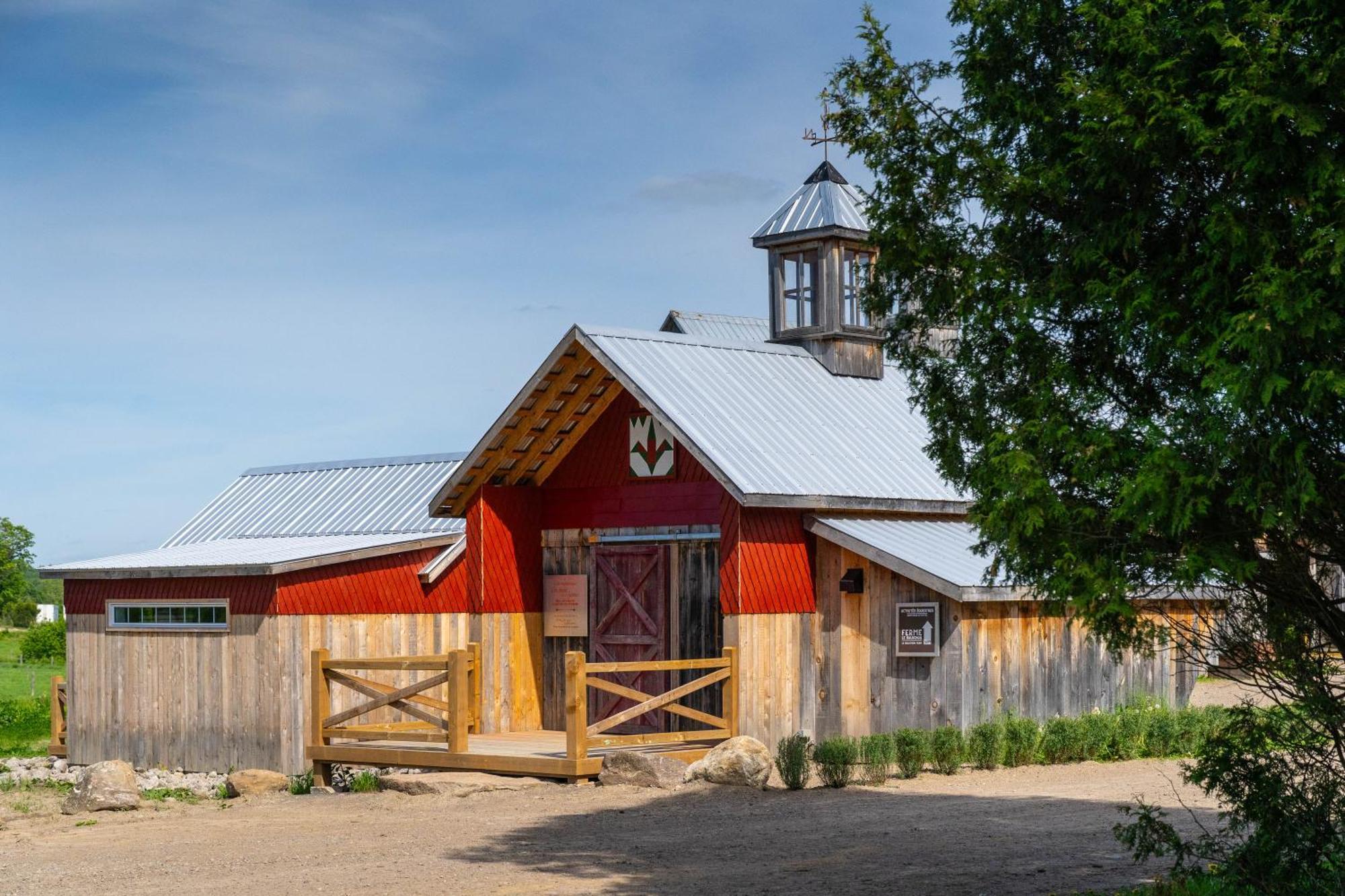 Le Baluchon Eco-Villegiature Saint-Paulin Экстерьер фото