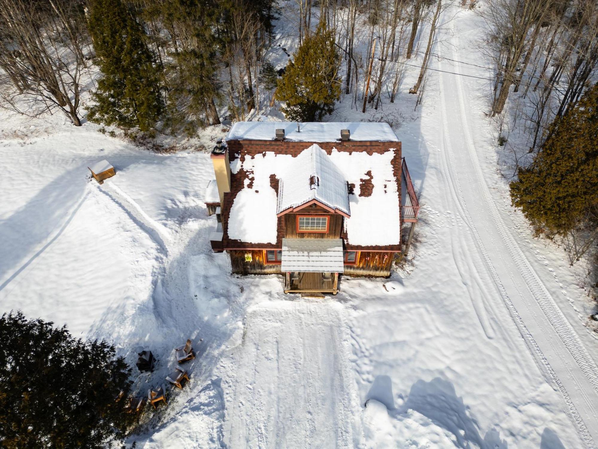 Le Baluchon Eco-Villegiature Saint-Paulin Экстерьер фото
