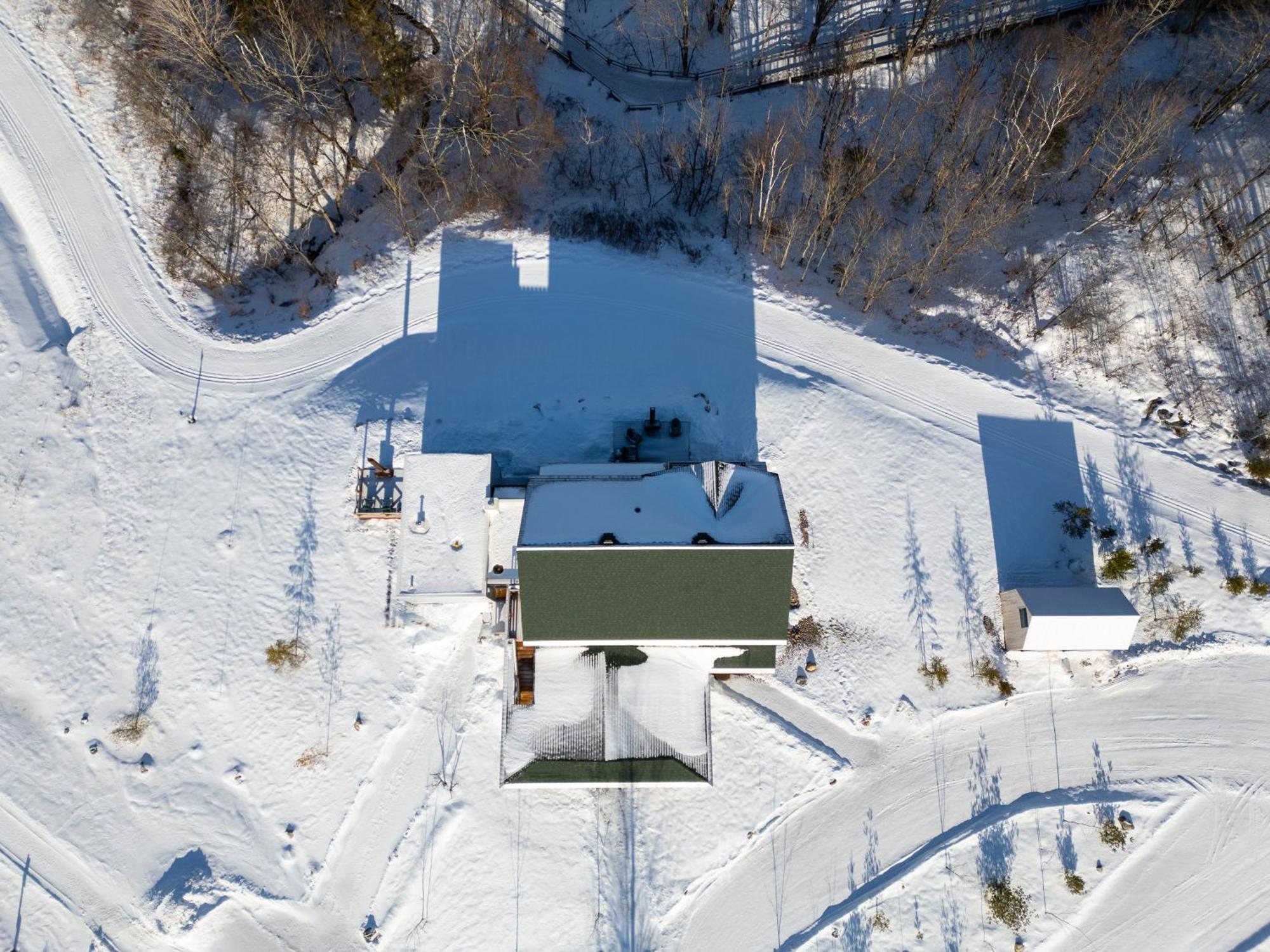 Le Baluchon Eco-Villegiature Saint-Paulin Экстерьер фото